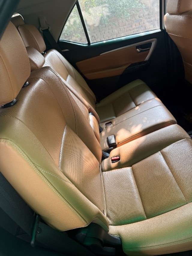 Second-hand 2024 Toyota Fortuner 4X4 Diesel for sale in Yamuna Nagar-8