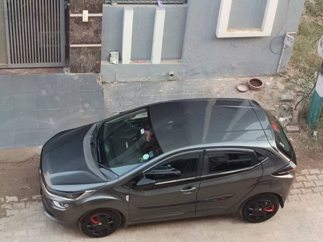 Second-hand 2023 Tata Altroz XM Plus for sale in Kharar-2