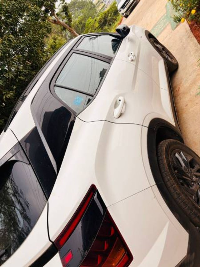 Second-hand 2022 Hyundai Creta SX IVT BSVI for sale in Krishna-3