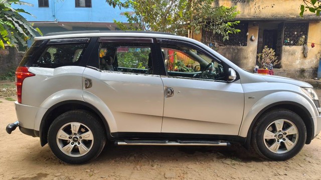 Second-hand 2013 Mahindra XUV500 W8 FWD for sale in Cuttack-1