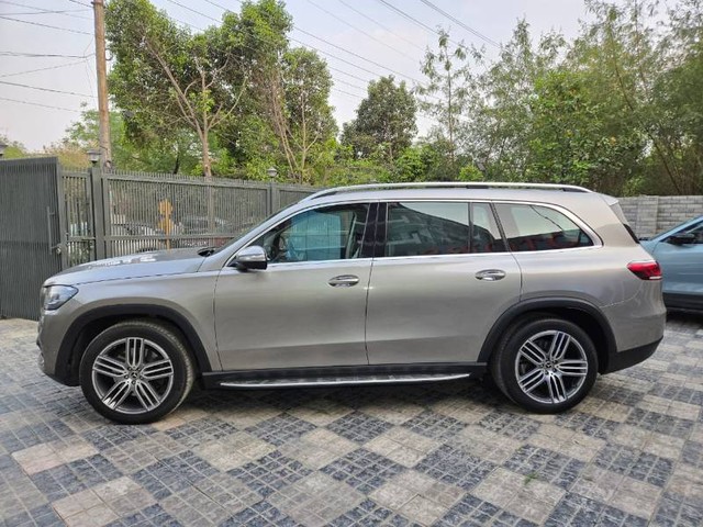 Second-hand 2022 Mercedes-Benz GLS 450 4MATIC BSVI for sale in Noida-3