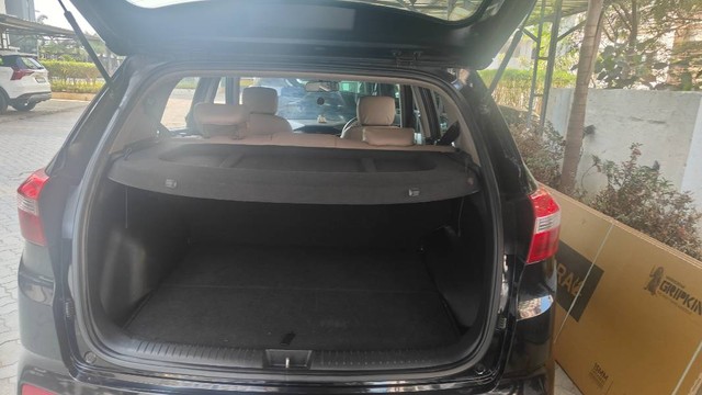 Hyundai Creta 1.4 CRDi S Second-hand 2017 Hyundai Creta 1.4 CRDi S for sale in Vapi-2