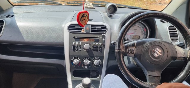 Second-hand 2015 Maruti Ritz ZDi for sale in Dharwad-10