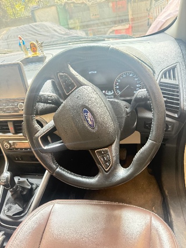 Second-hand 2020 Ford Ecosport 1.5 Petrol Titanium Plus for sale in New Delhi-12