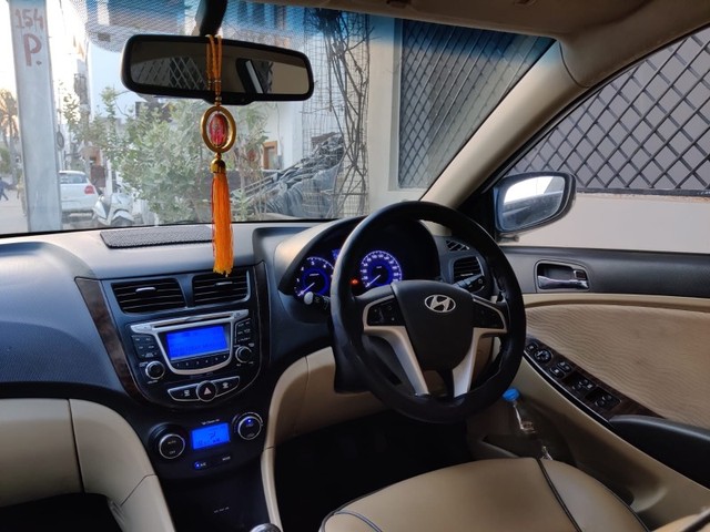 Second-hand 2013 Hyundai Verna 1.6 SX for sale in Satna-5