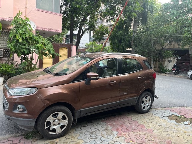 Second-hand 2016 Ford Ecosport 1.5 TDCi Trend Plus BSIV for sale in New Delhi-3