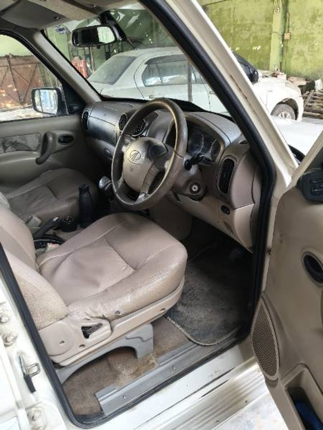 Second-hand 2010 Mahindra Scorpio VLX 2WD AT BSIII for sale in Roorkee-7