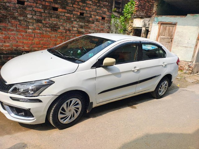 Second-hand 2015 Maruti Ciaz VDi Plus SHVS for sale in Ballia-6