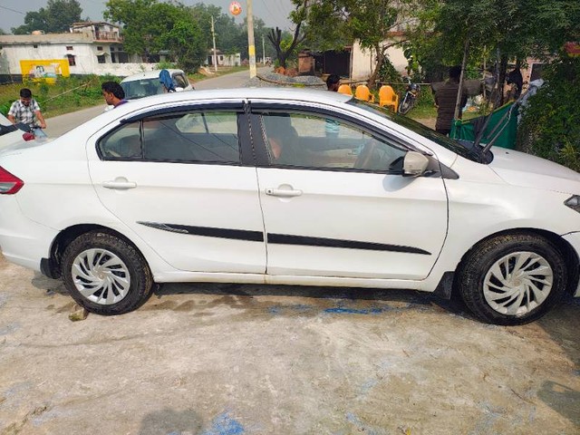 Second-hand 2015 Maruti Ciaz VDi Plus SHVS for sale in Ballia-1