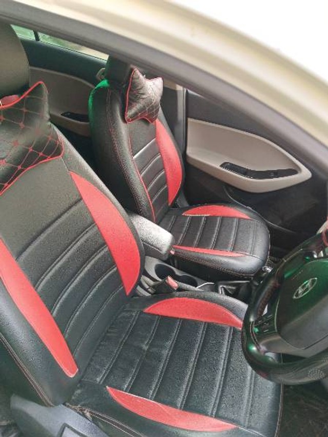 Second-hand 2020 Hyundai i20 Sportz Plus for sale in Sawai Madhopur-2