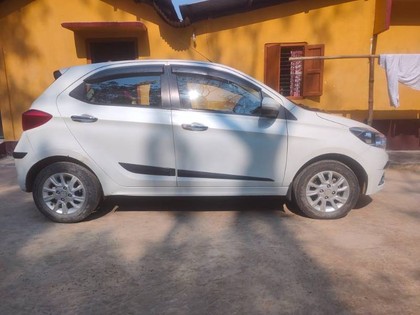 Second-hand 2017 Tata Tiago 1.2 Revotron XZ Plus Dual Tone for sale in Golaghat