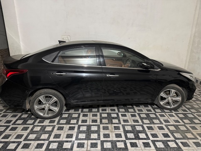 Second-hand 2019 Hyundai Verna VTVT 1.6 SX Option for sale in Jammu-4