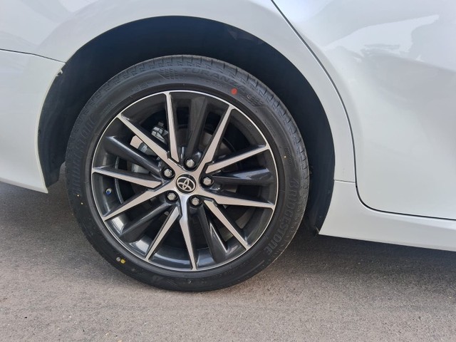 Second-hand 2024 Toyota Camry 2.5 Hybrid for sale in Kengeri-5