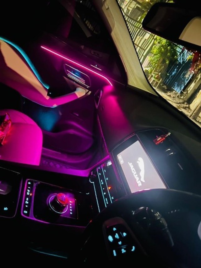 Jaguar F-Pace Prestige 2.0 AWD Second-hand 2018 Jaguar F-Pace Prestige 2.0 AWD for sale in Noida-6