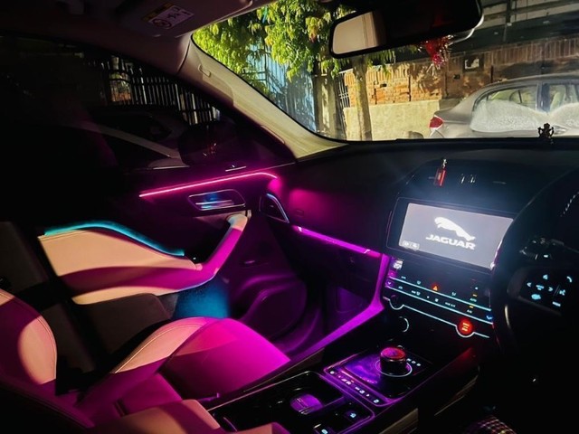 Jaguar F-Pace Prestige 2.0 AWD Second-hand 2018 Jaguar F-Pace Prestige 2.0 AWD for sale in Noida-10