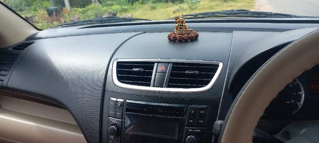 Second-hand 2015 Maruti Swift Dzire VXI for sale in Anantapur-5