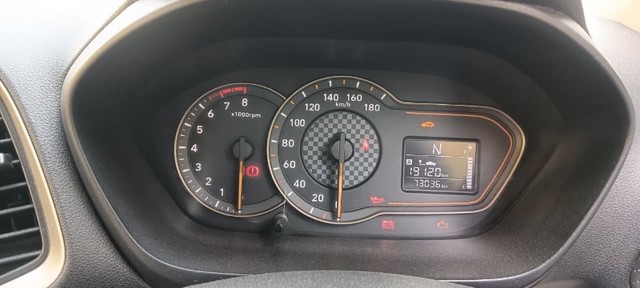 Second-hand 2019 Hyundai Santro Sportz AMT BSIV for sale in Karimnagar-2