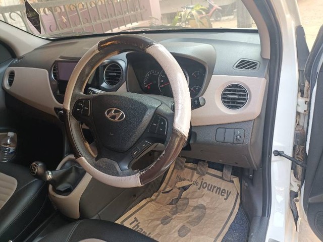 Second-hand 2015 Hyundai Grand i10 Sportz for sale in Hubli-3