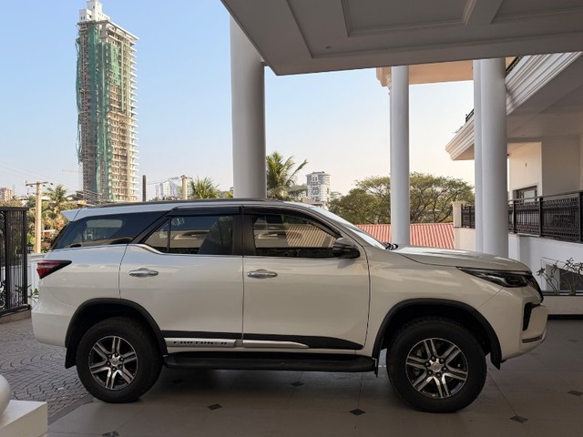 Second-hand 2025 Toyota Fortuner 4X2 Diesel AT for sale in Mangalore-1