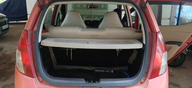 Hyundai i10 Magna 1.2 Second-hand 2010 Hyundai i10 Magna 1.2 for sale in Visakhapatnam-4