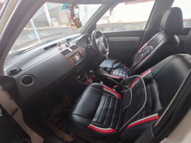 Second-hand 2010 Maruti Suzuki Swift 1.3 VXI ABS for sale in Idar-2