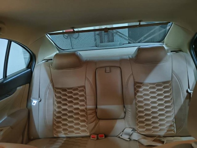 Second-hand 2015 Maruti Ciaz ZXi for sale in Kalyan-14