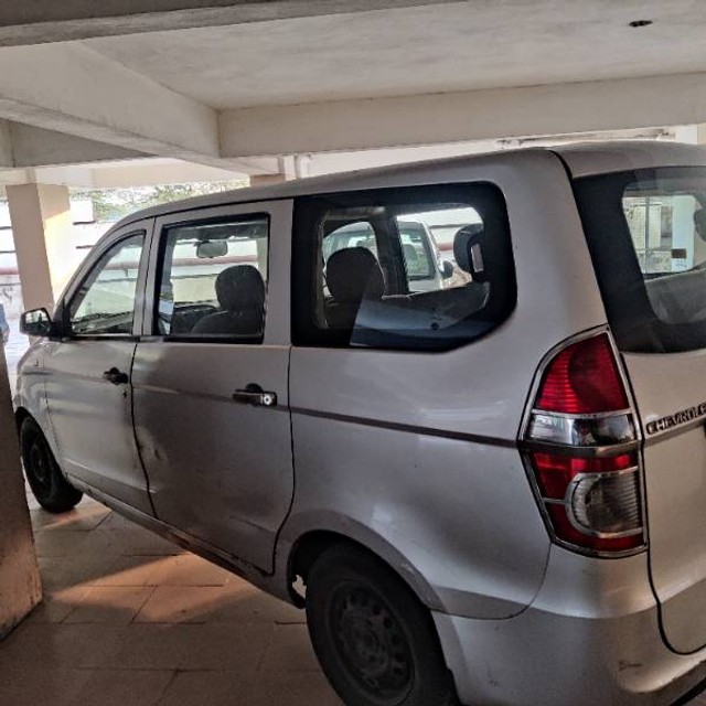 Second-hand 2014 Chevrolet Enjoy TCDi LS 7 Seater for sale in Indore-2