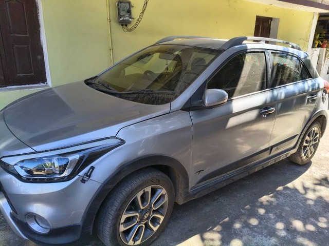 Second-hand 2019 Hyundai i20 Active S Petrol for sale in Bilaspur-6