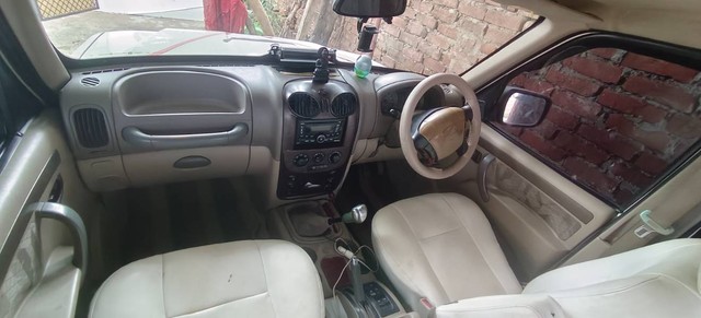 Second-hand 2014 Mahindra Scorpio VLX 2WD 7S BSIV for sale in Mau-7