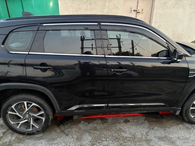 Second-hand 2024 Toyota Hyryder V for sale in Gandhinagar-1