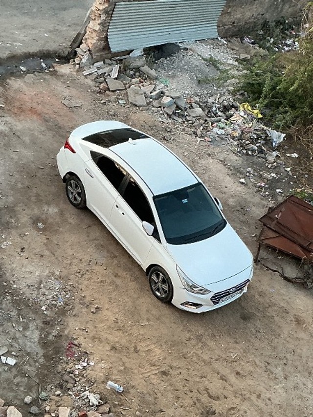 Second-hand 2018 Hyundai Verna VTVT 1.6 SX for sale in Udaipur-4