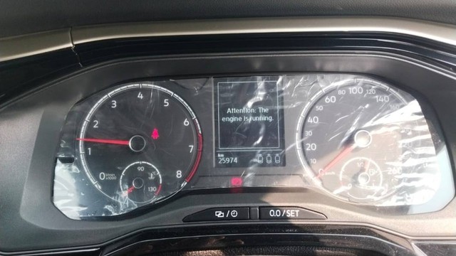 Second-hand 2024 Volkswagen Virtus Highline for sale in Patna-6