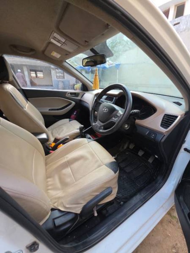 Hyundai i20 Sportz 1.2 Second-hand 2016 Hyundai i20 Sportz 1.2 for sale in Gaya-4