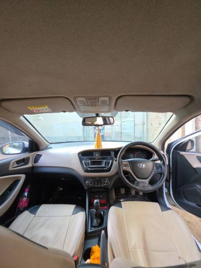 Hyundai i20 Sportz 1.2 Second-hand 2016 Hyundai i20 Sportz 1.2 for sale in Gaya-8