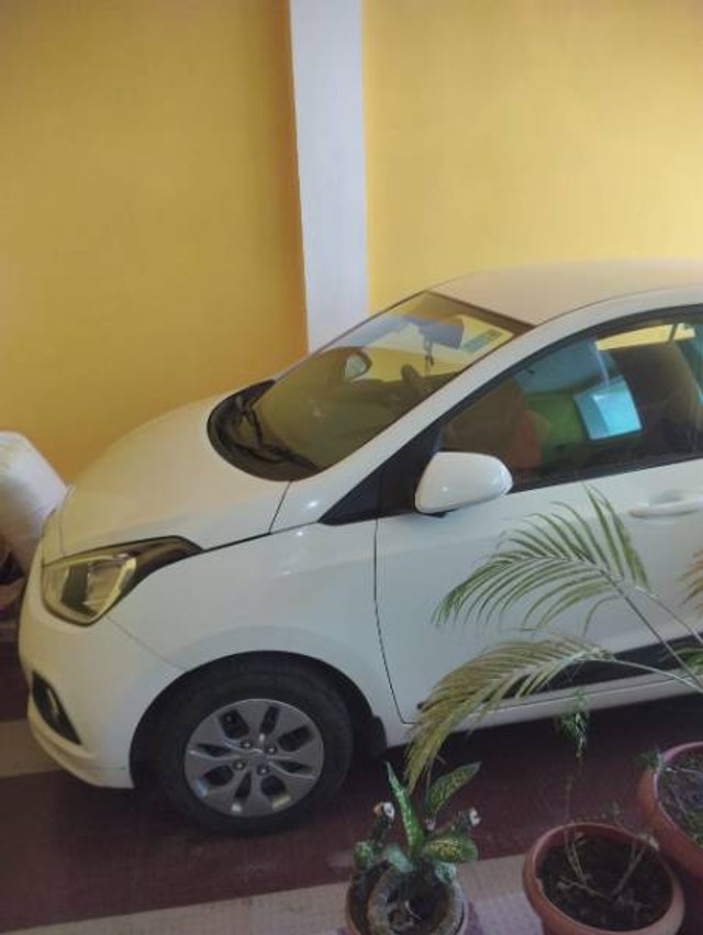 Second-hand 2017 Hyundai Xcent 1.2 Kappa S for sale in Mandla-0