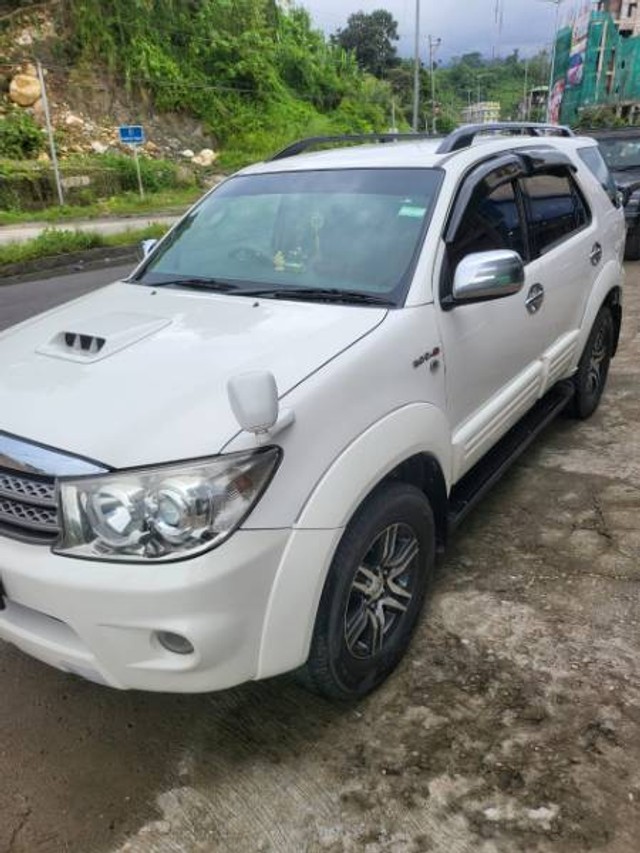 Second-hand 2010 Toyota Fortuner 3.0 Diesel for sale in Itanagar-1