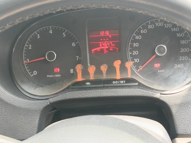 Volkswagen Polo Petrol Highline 1.2L Second-hand 2013 Volkswagen Polo Petrol Highline 1.2L for sale in Nathdwara-5