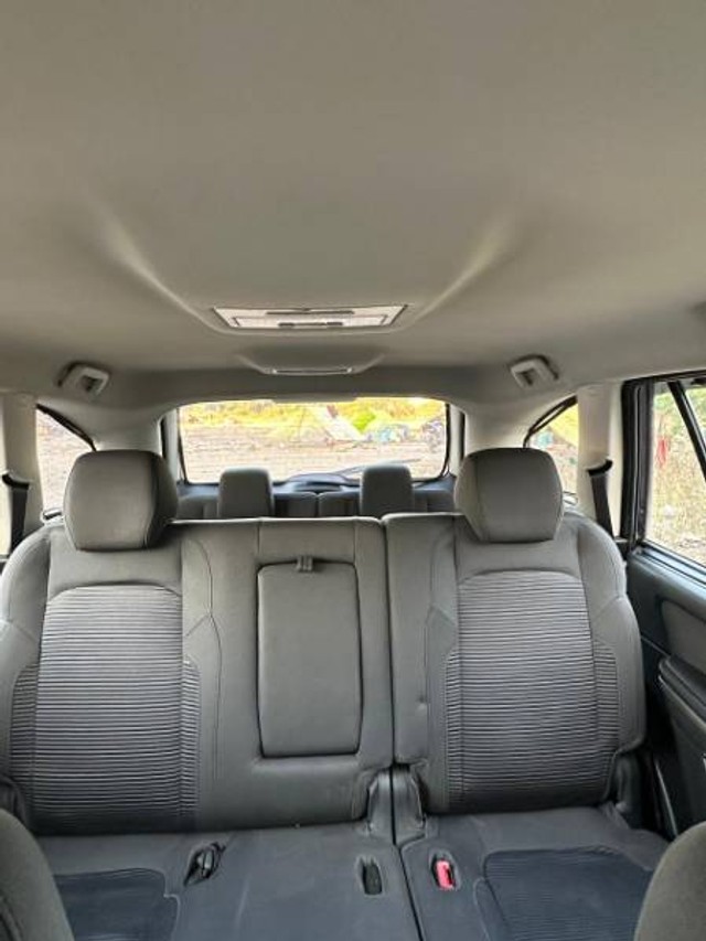 Second-hand 2018 Tata Hexa XM for sale in Surat-3