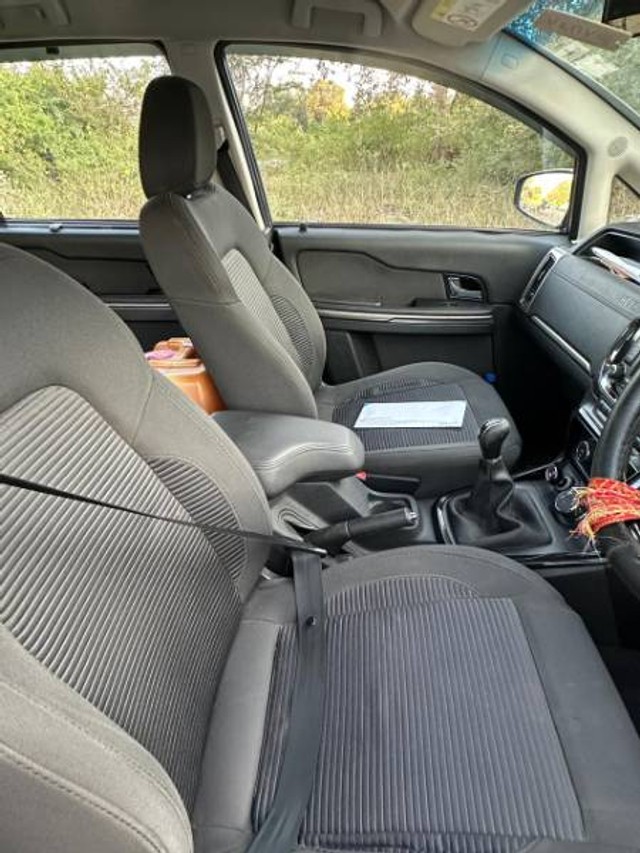 Second-hand 2018 Tata Hexa XM for sale in Surat-2