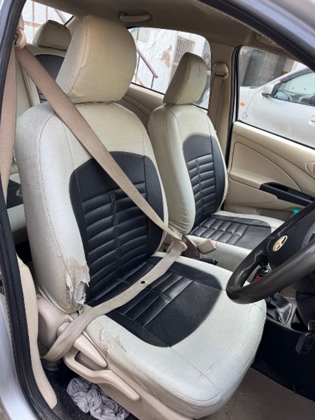 Toyota Etios GD Second-hand 2017 Toyota Etios GD for sale in Hodal-6