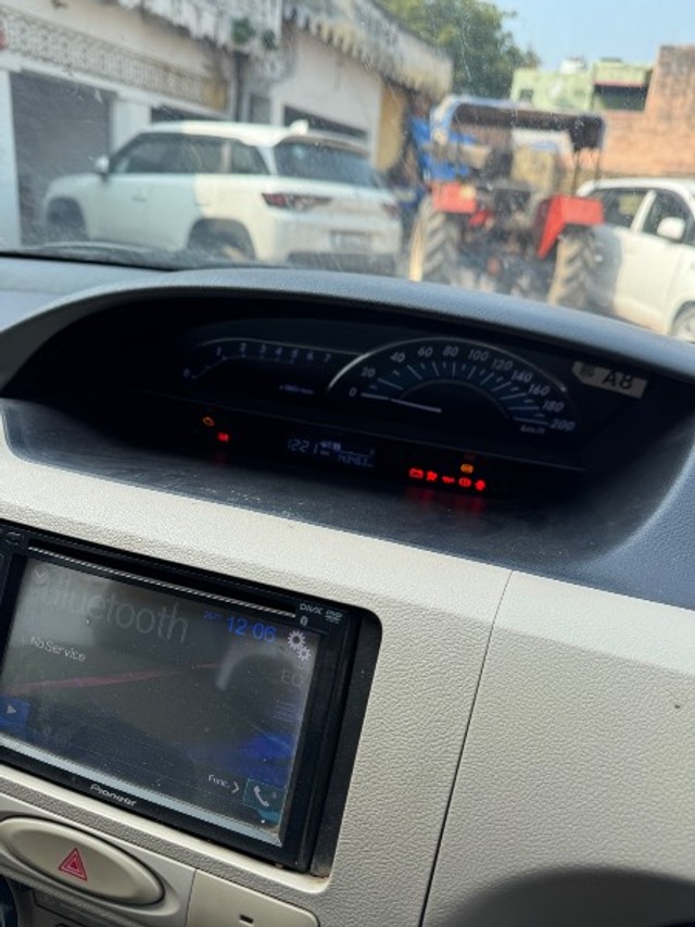 Toyota Etios GD Second-hand 2017 Toyota Etios GD for sale in Hodal-5