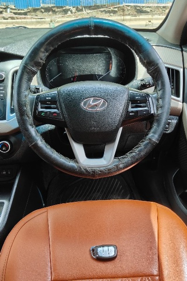Hyundai Creta 1.6 VTVT AT SX Plus Second-hand 2017 Hyundai Creta 1.6 VTVT AT SX Plus for sale in Mumbai-6