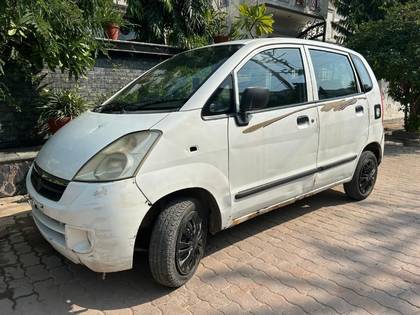 Maruti Zen Estilo LXI BSIII Maruti Zen Estilo LXI BSIII