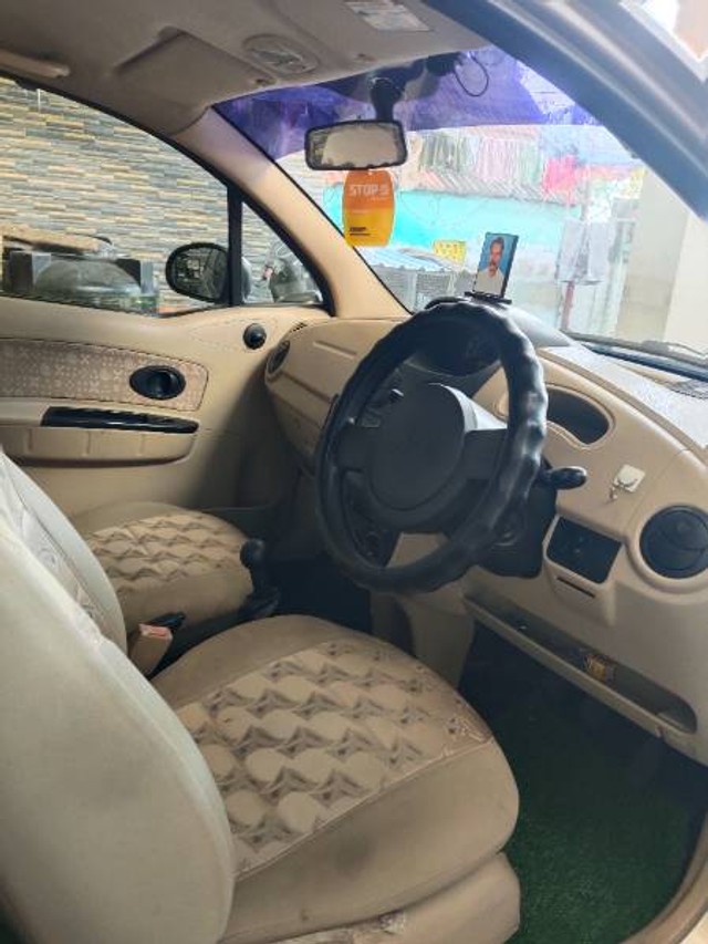 Second-hand 2010 Chevrolet Spark 1.0 LT for sale in Thoothukudi-6