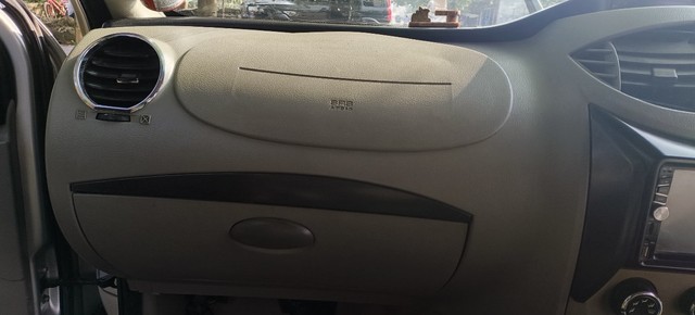 Second-hand 2016 Mahindra NuvoSport N8 for sale in Siwan-3