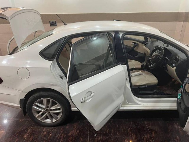 Second-hand 2018 Skoda Rapid 1.5 TDI Style BSIV for sale in New Delhi-5