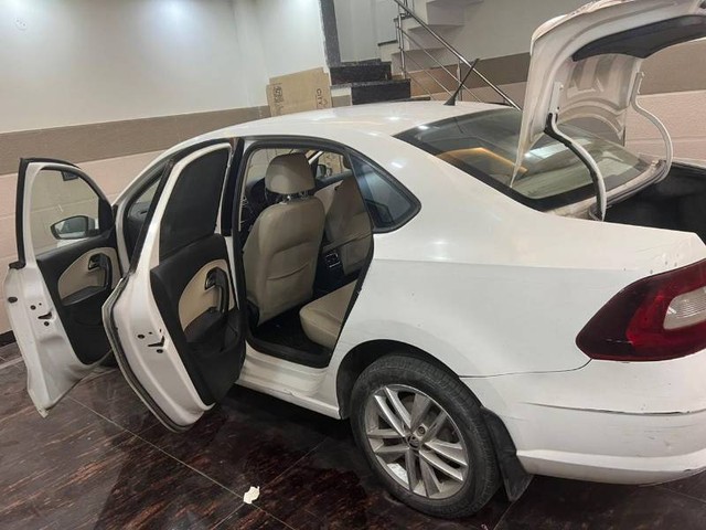 Second-hand 2018 Skoda Rapid 1.5 TDI Style BSIV for sale in New Delhi-6