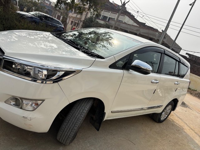 Toyota Innova Crysta 2.4 G MT BSIV Second-hand 2018 Toyota Innova Crysta 2.4 G MT BSIV for sale in Buxar-0
