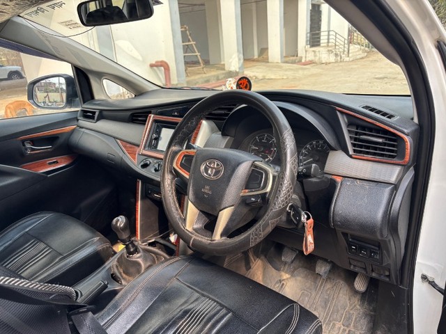 Toyota Innova Crysta 2.4 G MT BSIV Second-hand 2018 Toyota Innova Crysta 2.4 G MT BSIV for sale in Buxar-2