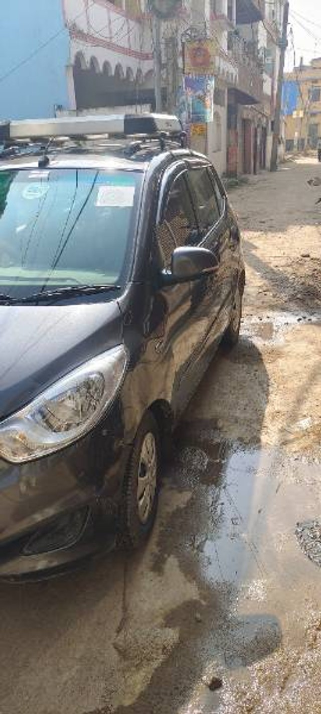 Second-hand 2012 Hyundai i10 Sportz 1.1L for sale in Danapur-1